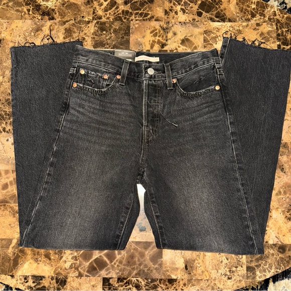 NWT Levi’s Wedgie Straight Leg Jeans - Size 25 - Picture 3 of 10